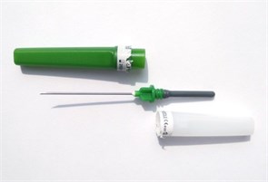 Игла двусторонняя 18 G (1,2х38) 2432